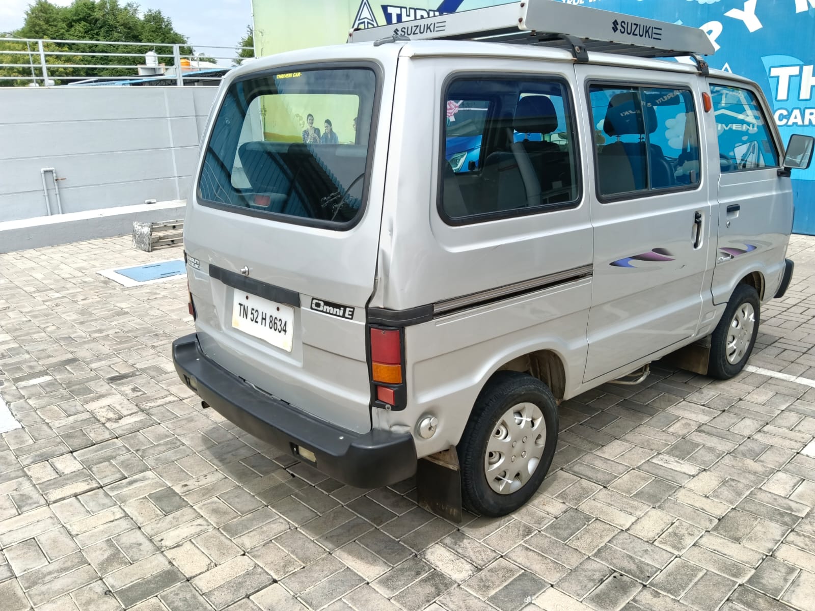 Maruti Suzuki Omni - Image 3